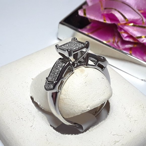 .20ctw Diamond Micro Pave Square Top raised sides 10Kt W/Gold Engagement Rg16559 - Picture 3 of 4